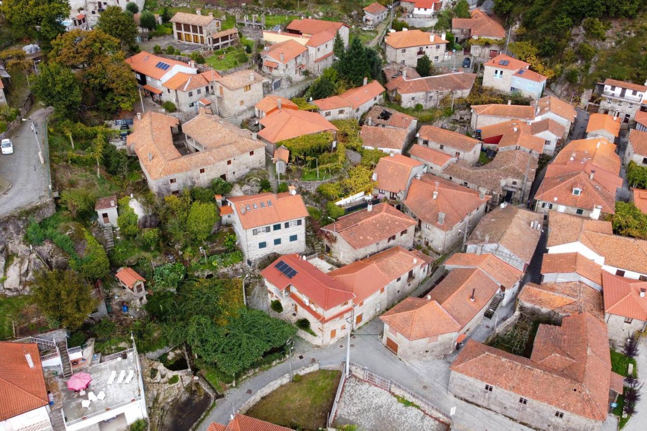 Casa Da Fonte Geres Apartment Campo do Geres Bagian luar foto