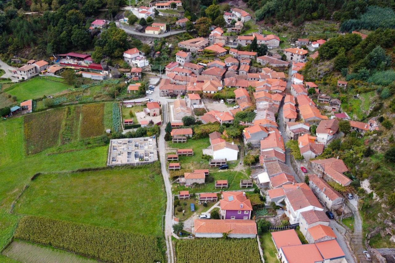 Casa Da Fonte Geres Apartment Campo do Geres Bagian luar foto
